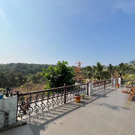 Rutu Enclave Bed & Breakfast Murud  Bagian luar foto