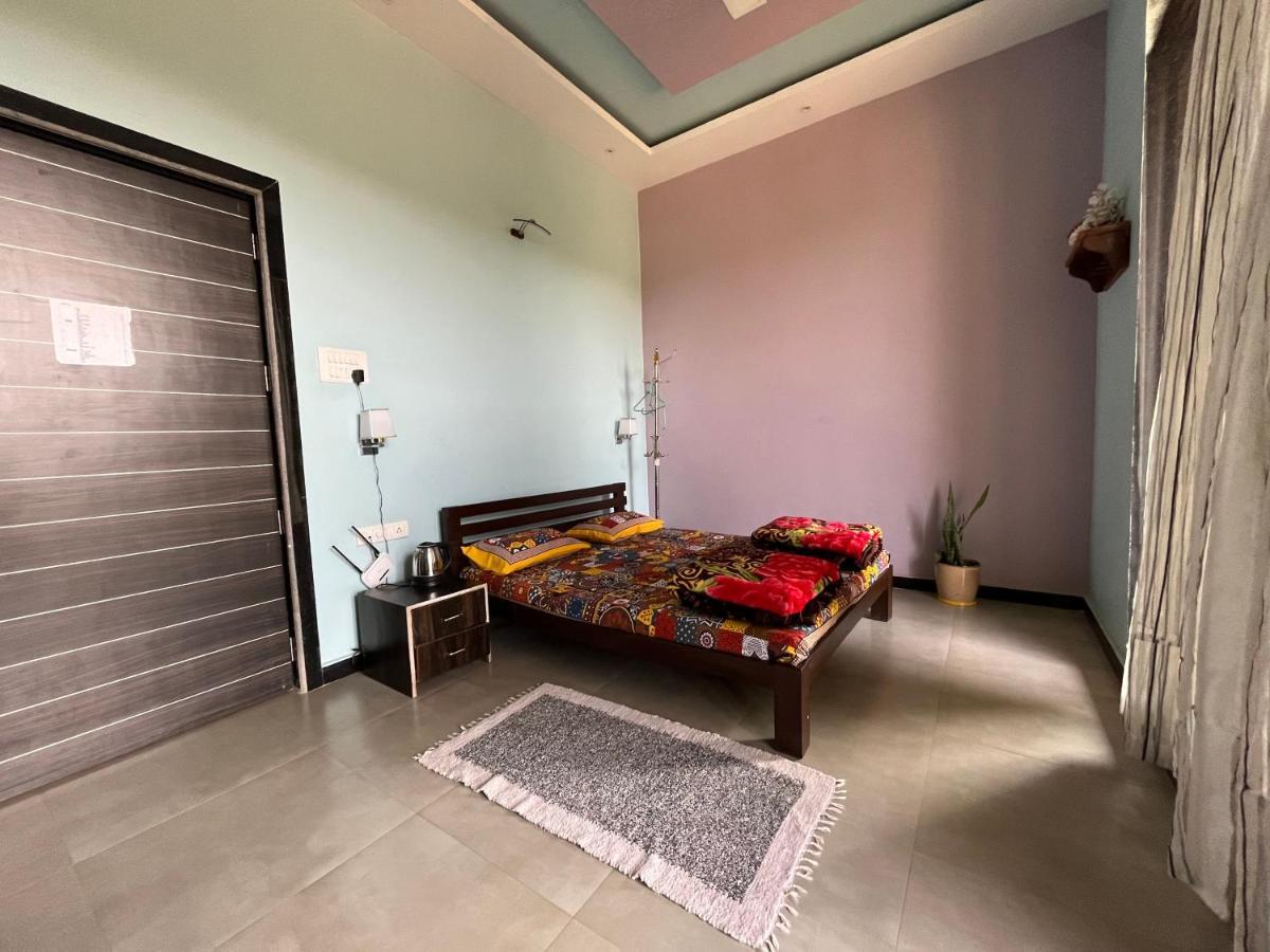 Rutu Enclave Bed & Breakfast Murud  Bagian luar foto