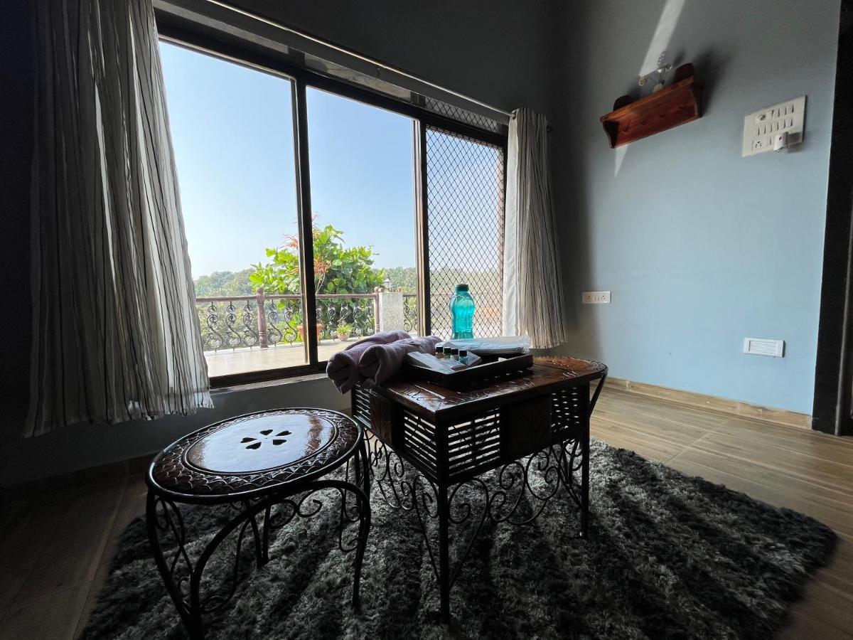 Rutu Enclave Bed & Breakfast Murud  Bagian luar foto