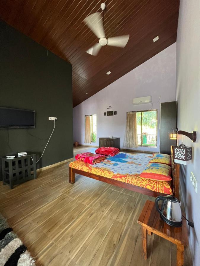 Rutu Enclave Bed & Breakfast Murud  Bagian luar foto