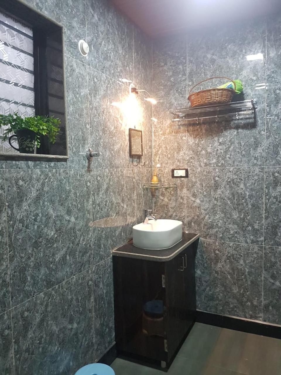 Rutu Enclave Bed & Breakfast Murud  Bagian luar foto