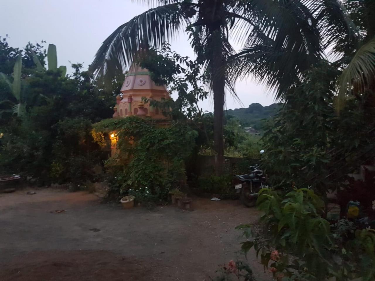 Rutu Enclave Bed & Breakfast Murud  Bagian luar foto