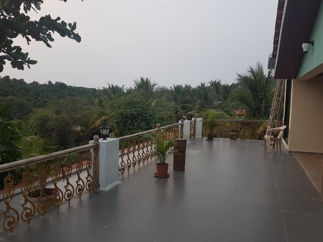 Rutu Enclave Bed & Breakfast Murud  Bagian luar foto