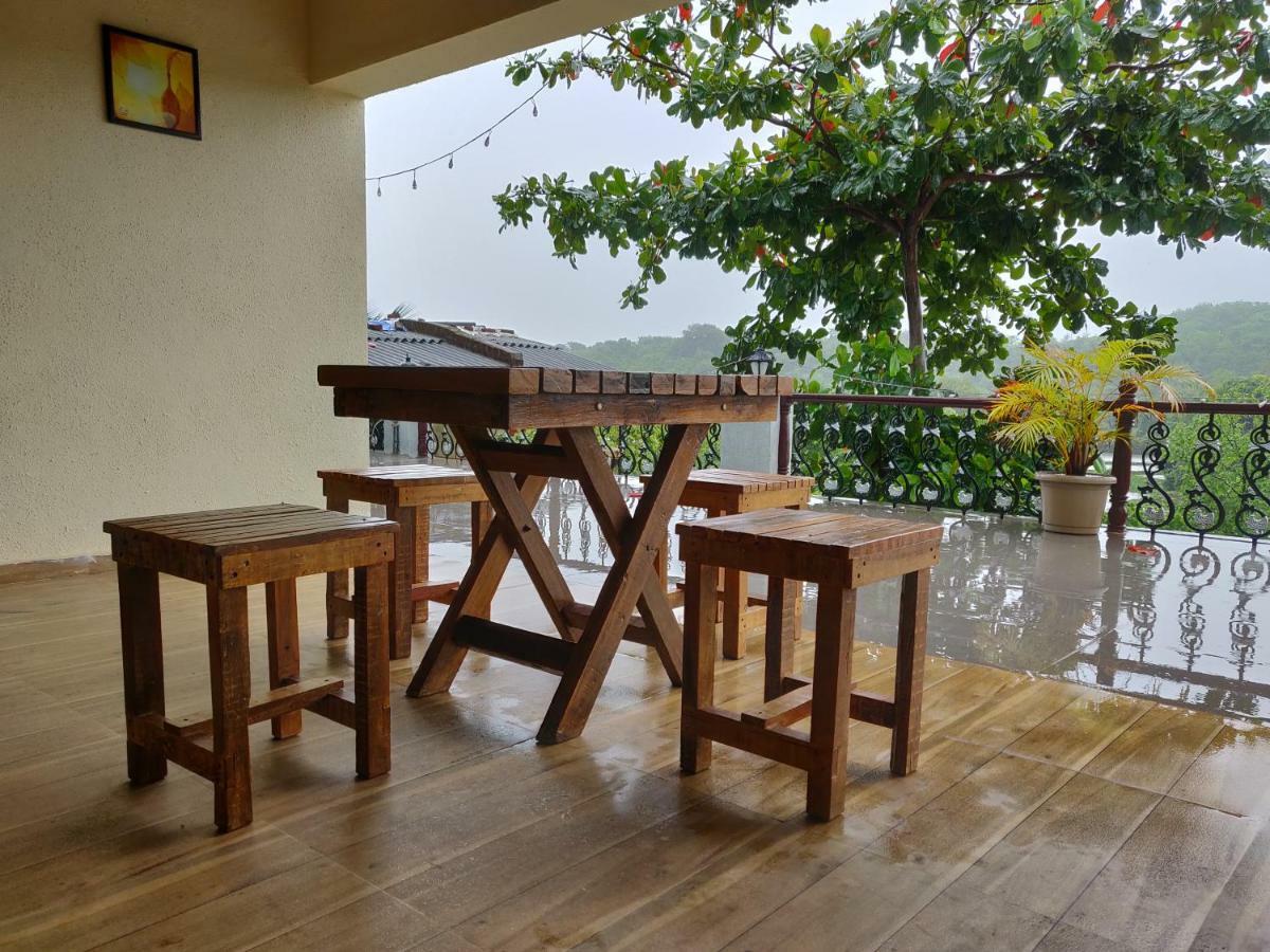 Rutu Enclave Bed & Breakfast Murud  Bagian luar foto